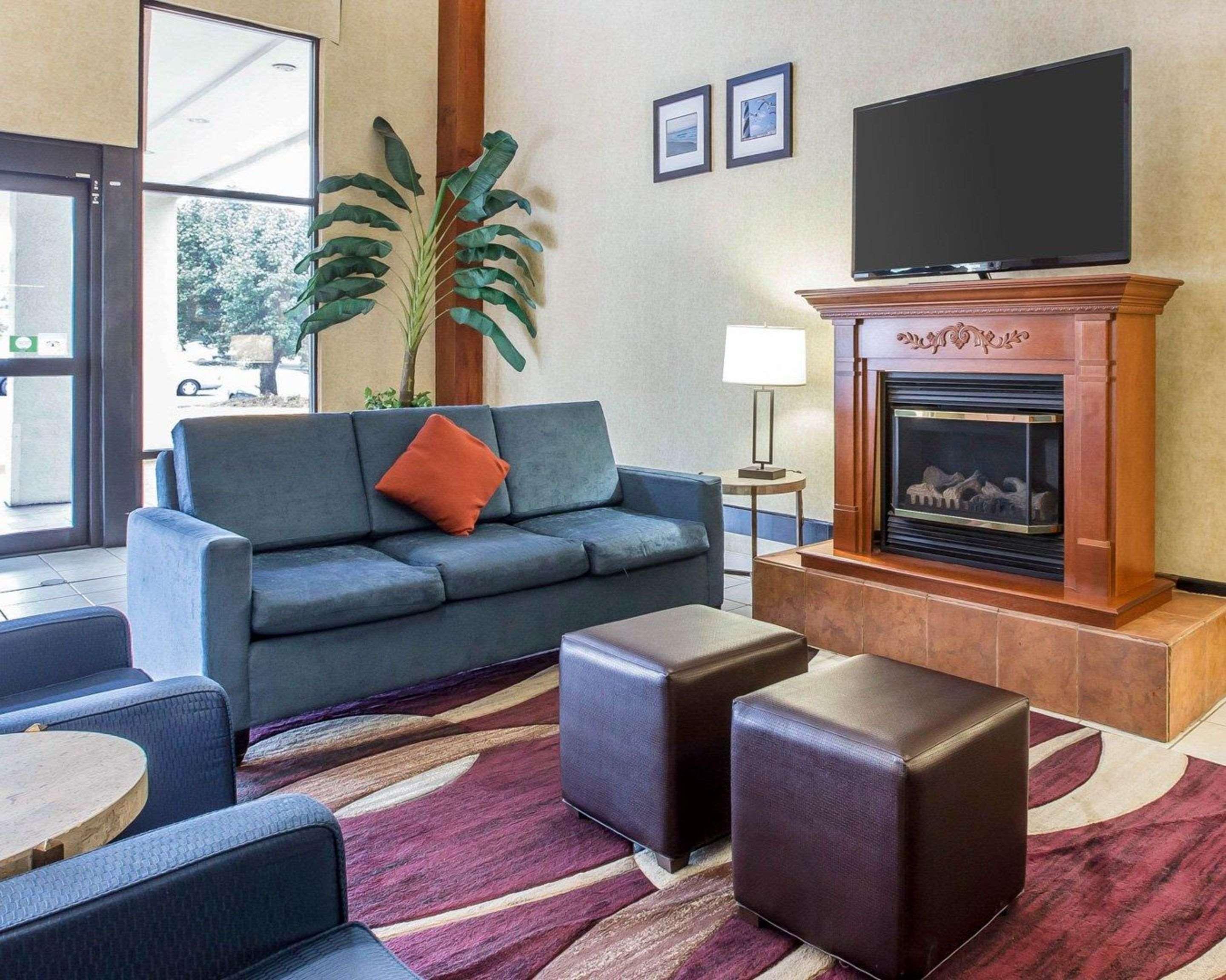 Hotel Comfort / Charlotte