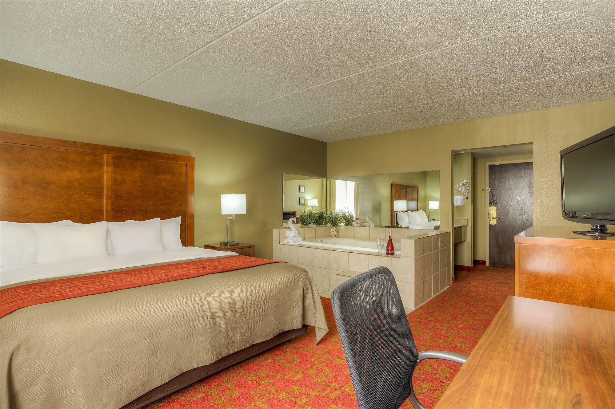 Hotel Comfort / Charlotte